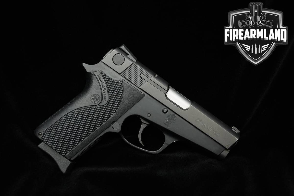 Smith & Wesson (S&W) Model 3914 Lady Smith 9mm 3.5" Blued 3914 S&W DA/SA