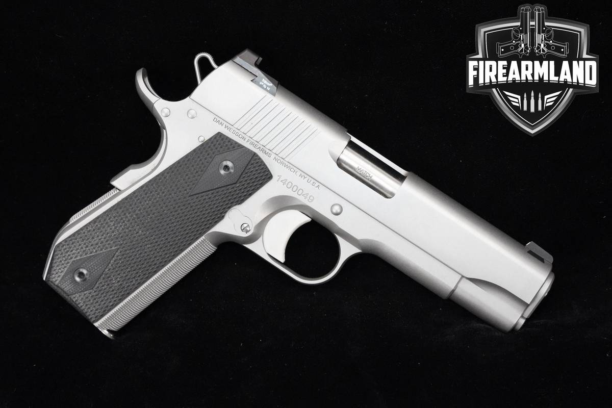 Dan Wesson Valor Commander Stainless 45 ACP 1911-A1 4.25" 1911A1 Valor DW