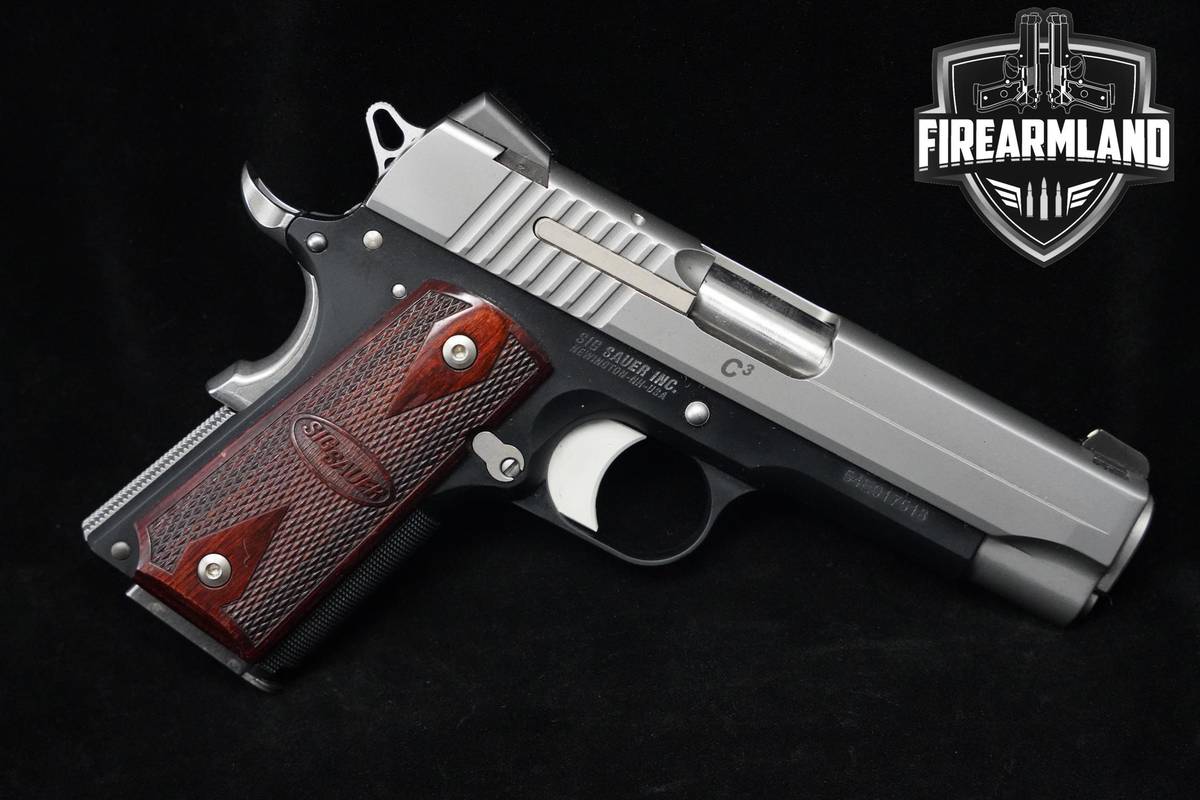 Sig Sauer 1911 C3 Compact 45 ACP Sig-Sauer 1911 +2MAGS & ORIG CASE