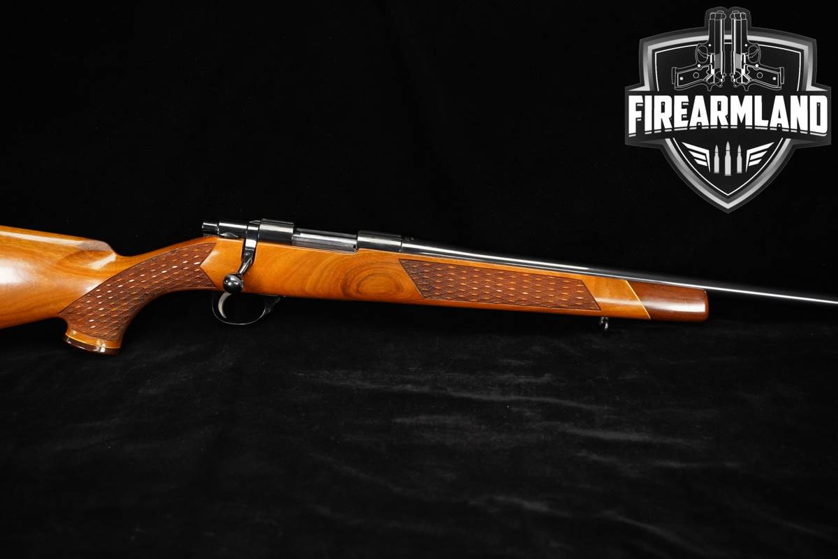 1964-1965 Sako L461 Vixen Deluxe 222 Rem 23.5" Blued & Walnut L-461
