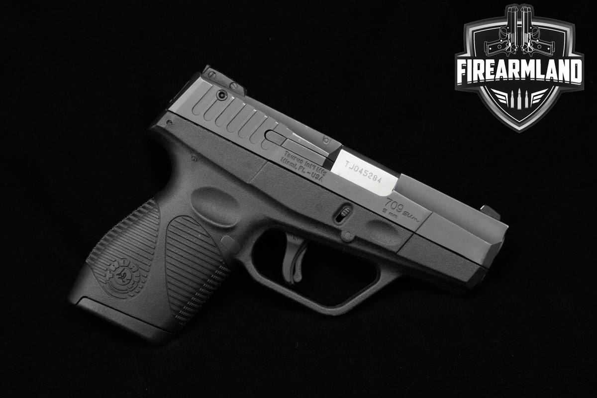 Taurus 709 Slim 9mm Taurus +2 MAGS & ORIG BOX