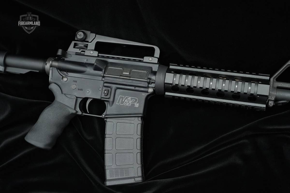 Smith & Wesson M&P15 Sport 5.56 NATO S&W Rifle Carry Handle S&W MP15 AR-15