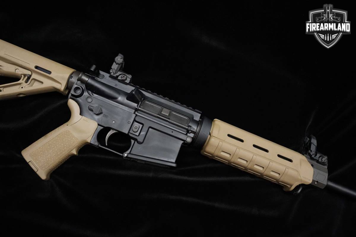 Sig Sauer M400 Tread 300 Blackout Sig-Sauer M400 16" Tread AR-15 300 BLK AR