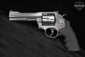 2001 Smith & Wesson (S&W) Model 629 Classic, -5 .44 Rem Magnum Satin Stainless in Good Condition Image 3