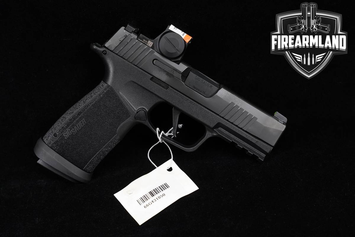 LNIB Sig Sauer P365-XMacro 9mm 3.7" P-365 Macro +3 MAGS, OG CASE & ROMEO-X