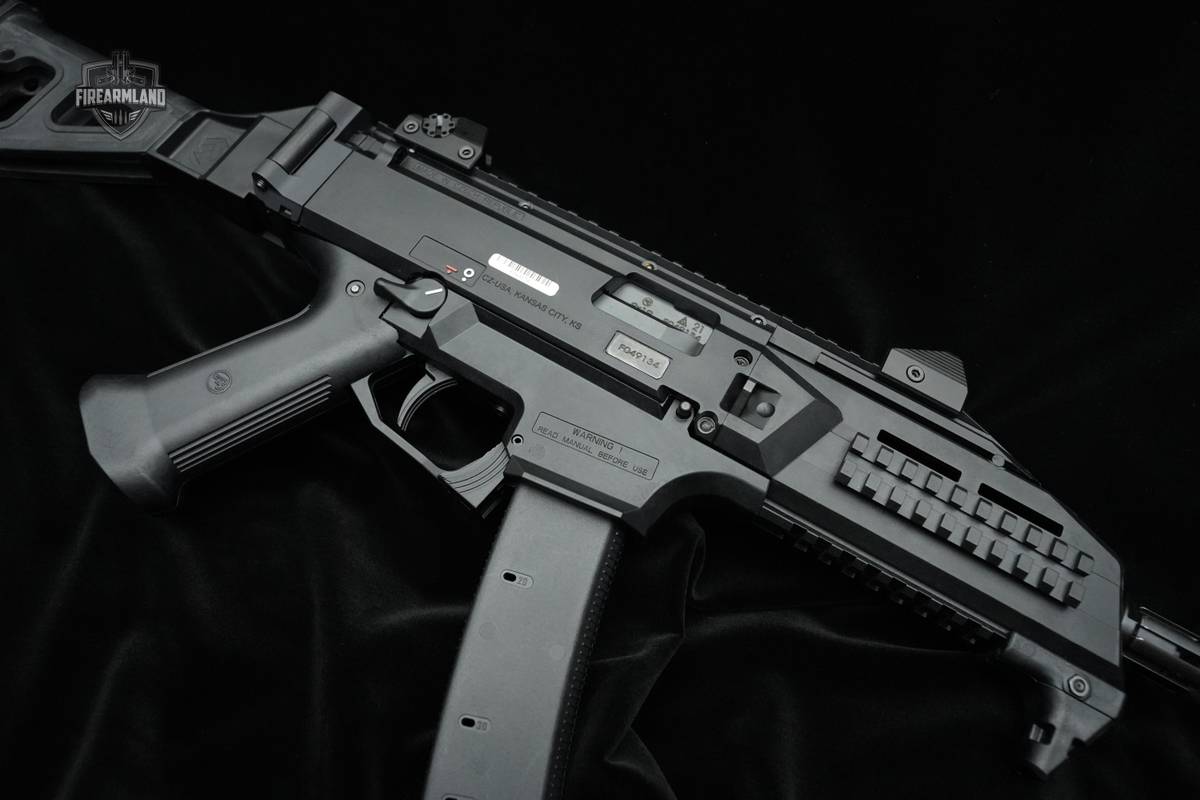 CZ Scorpion Evo 3s1 9mm Rifle CZ 9x19 Scorpion 3s1 Evo Folding Brace Stock