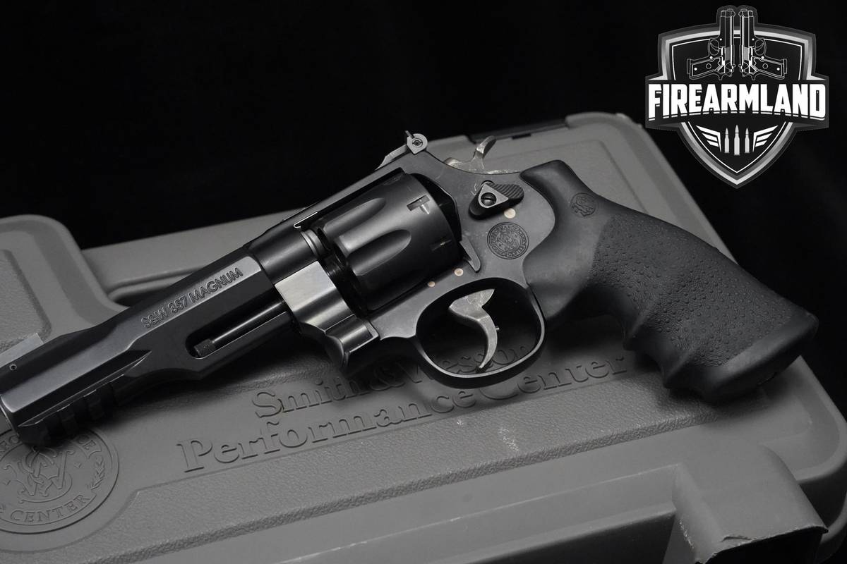 Smith & Wesson (S&W) Model 327 Performance Center M&P-R8 357 Magnum S&W 327