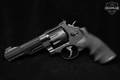 Smith & Wesson (S&W) Model 327 Performance Center M&P-R8 .357 Mag. Black in Very Good Condition Image 3