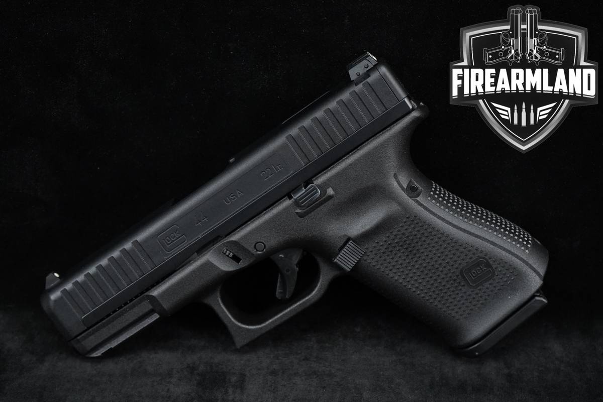 Glock 44 G44 22LR +3 MAGS & ORIG CASE