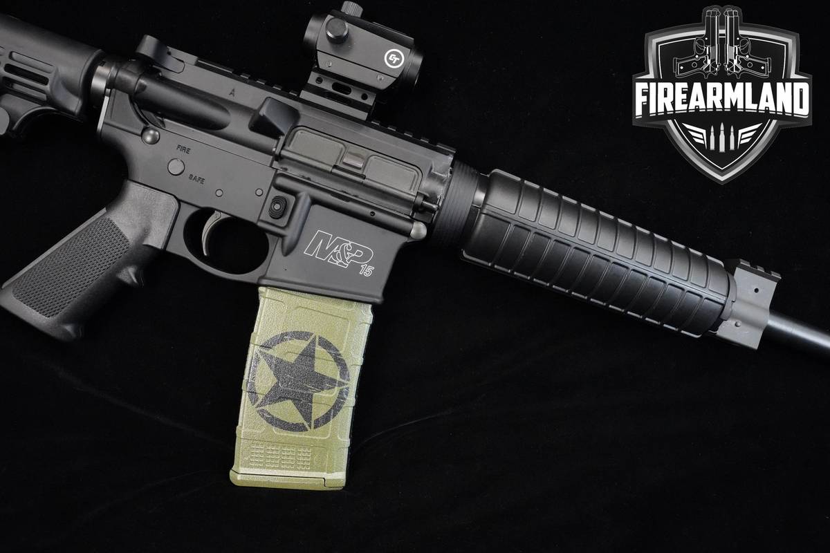 Smith & Wesson (S&W) M&P15 AR-15 AR15 AR M&P15-AR-15 AR15-AR M&P-15 +OPTIC