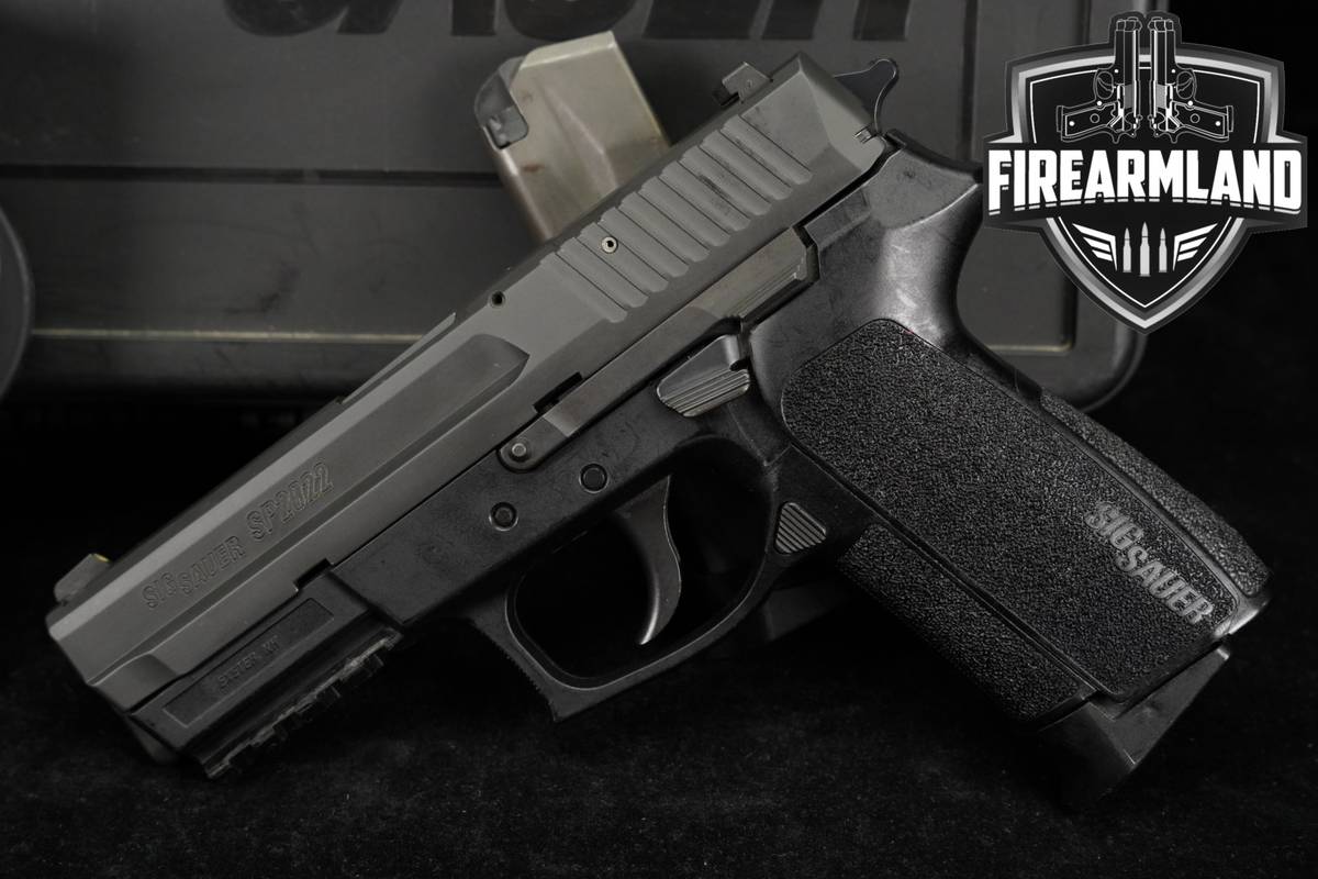 Sig Sauer SP2022 9mm 3.9 SP-2022 +2 MAGS, ORIG CASE & HOLSTER