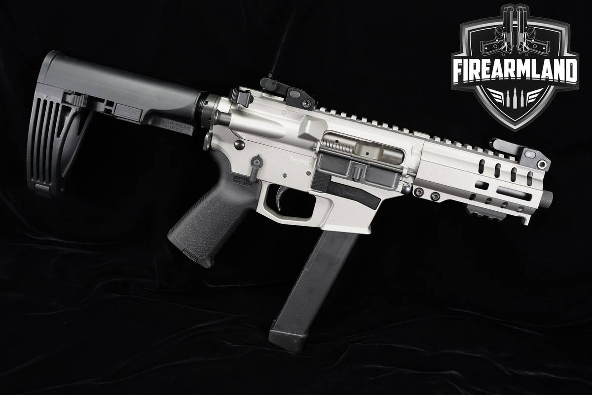 USA MADE CMMG Banshee MkGs 9mm AR-9 AR9 4.5" +4 MAGS & ORIG BOX