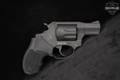 Taurus 942 .22 LR Black in Very Good Condition Image 4