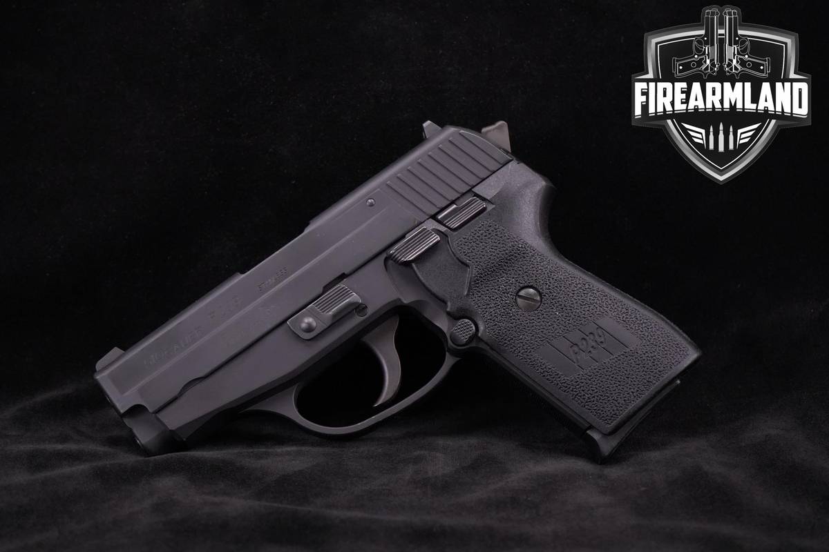 Sig Sauer P239 40 S&W 3.6" Nitron P-239 +4 MAGS
