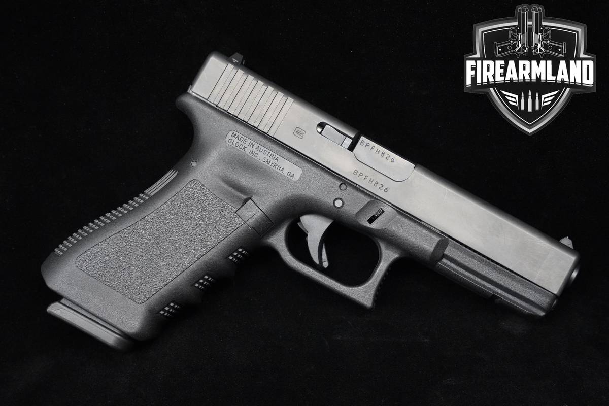 Glock 17 Gen3 G17 9mm 4.49" Glock-17 Gen-3 G-17 +2 MAGS & ORIG CASE