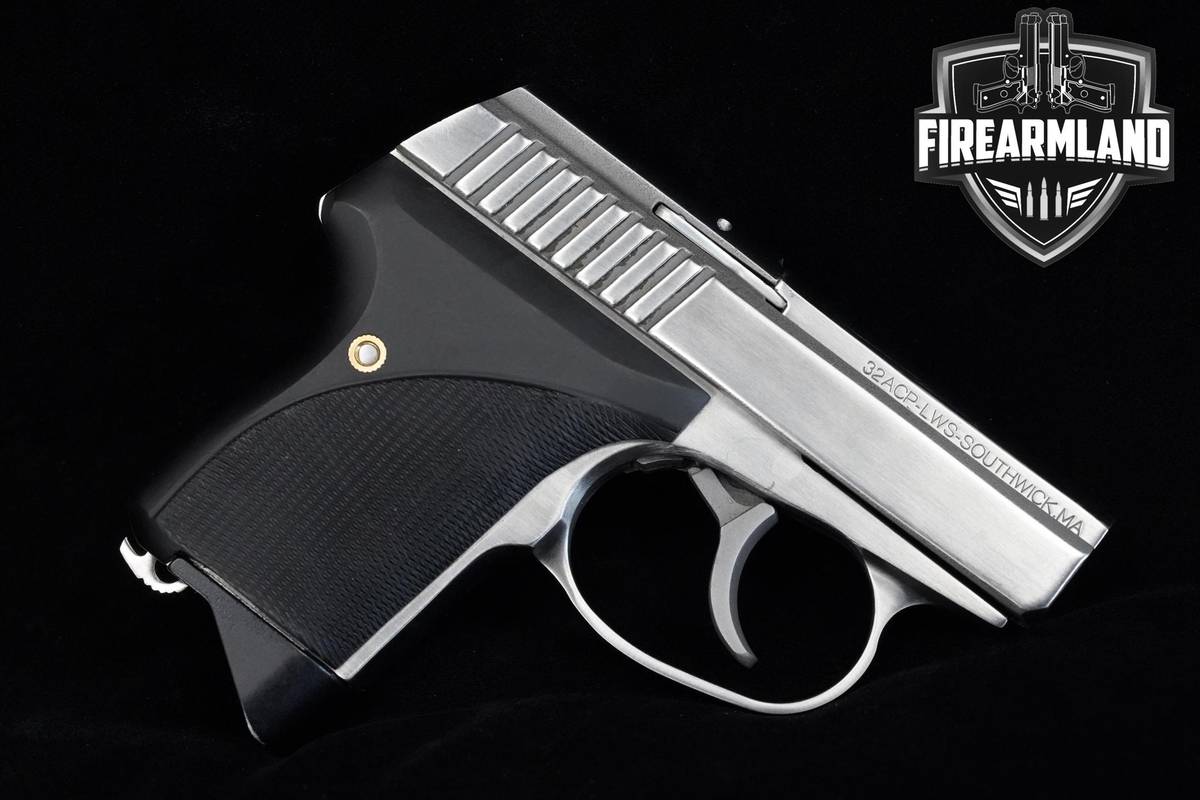 COMPACT L.W. Seecamp LWS-32 Polished 32 ACP 2" LWS-32 LW +2 MAGS & ORIG BOX