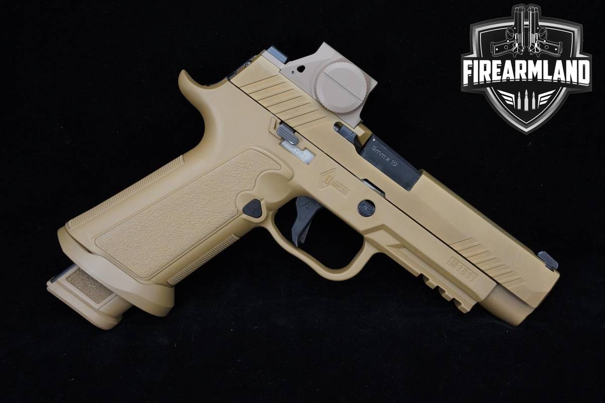 UPGRADED Sig Sauer M17 M1811 9mm 4.7" FDE Sig-Sauer M17 +OPTIC & 2 MAGS