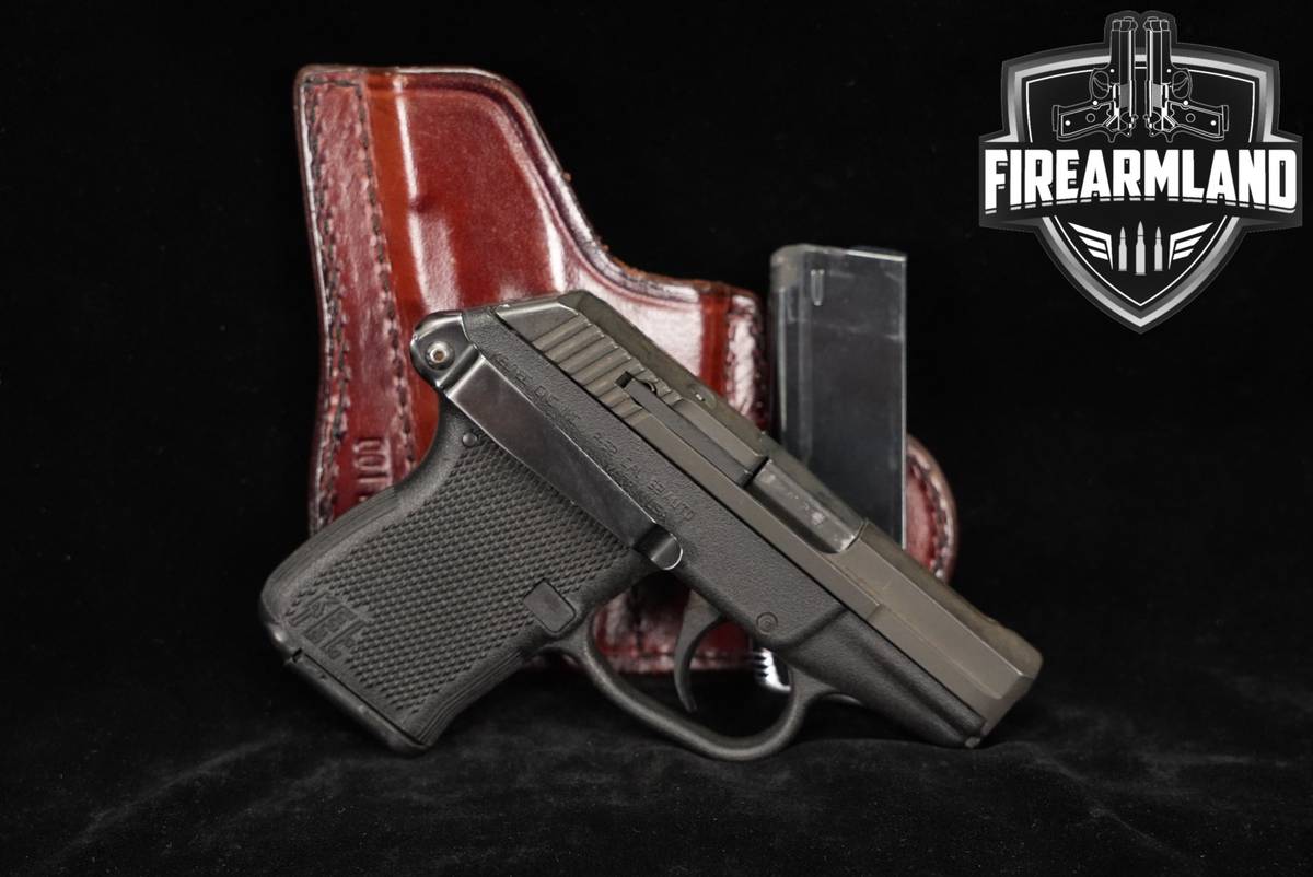 Kel-Tec P-32 32ACP 2.7" KelTec P32 +2 MAGS & HOLSTER