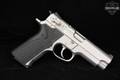 Smith & Wesson (S&W) Model 4006 .40 S&W Stainless in Good Condition Image 4
