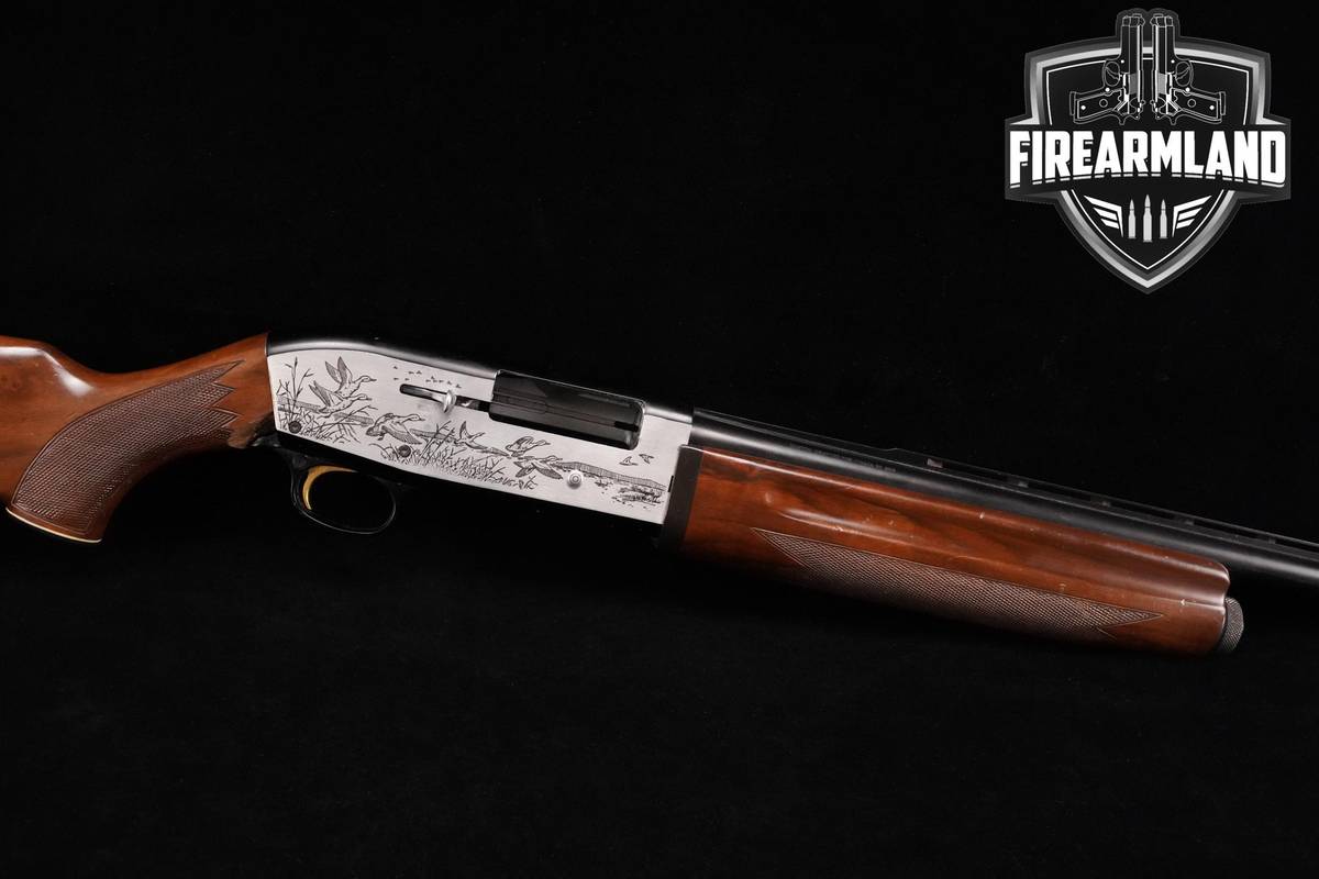 Ithaca Lightning 12-Gauge 23.8" Blued 2 3/4" Shotgun