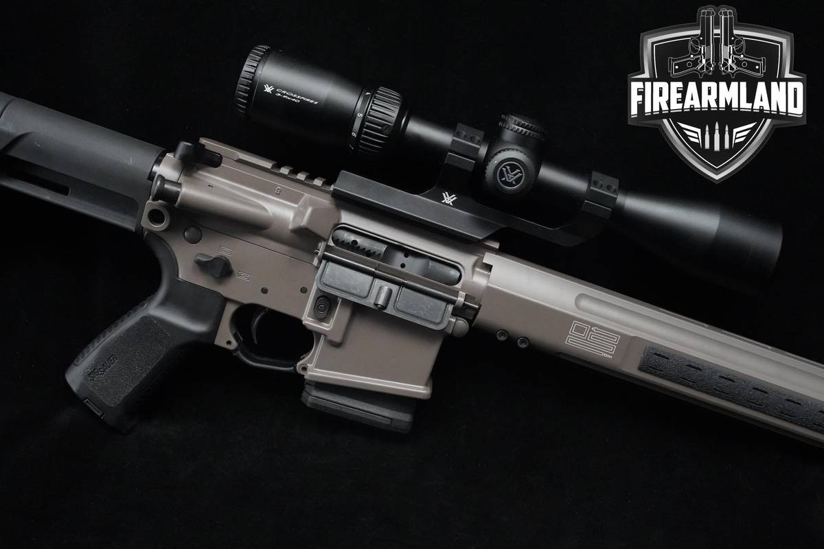 Sig Sauer M400 TREAD Predator 5.56 NATO 16" Sig-Sauer M400 +4 MAGS & VORTEX