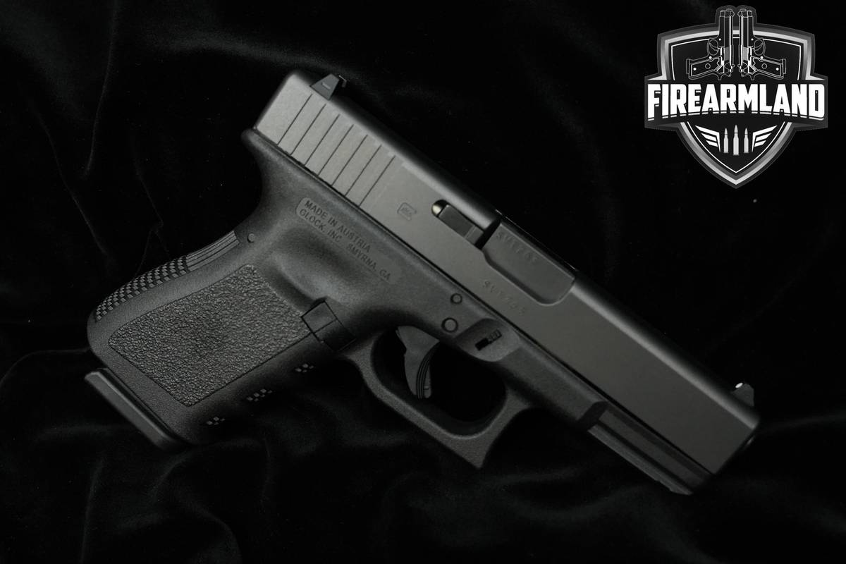 Glock 19 Gen3 9mm 4.02" Tenifer 19 Glock Gen3 +3 MAGS, ORIG CASE & HOLSTER