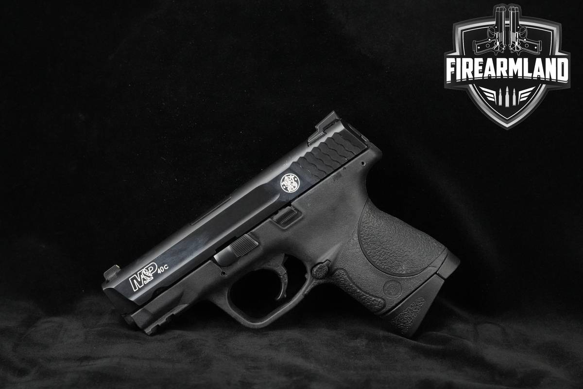 Smith & Wesson M&P40C 40-S&W 3.5" M&P40C M&P-40-C 4MAGS & OG-CASE