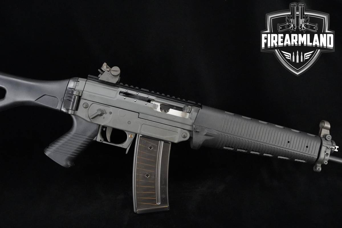 Sig Sauer SIG 551A1 5.56 NATO Two-Tone Sig-Sauer SIG-551A1 SIG-551 +3 MAGS