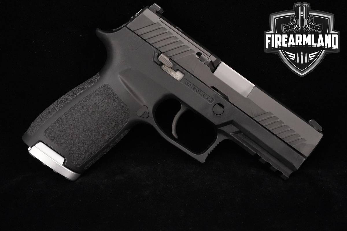Sig Sauer P320 Compact 9mm 3.6" Nitron P-320C +3 MAGS