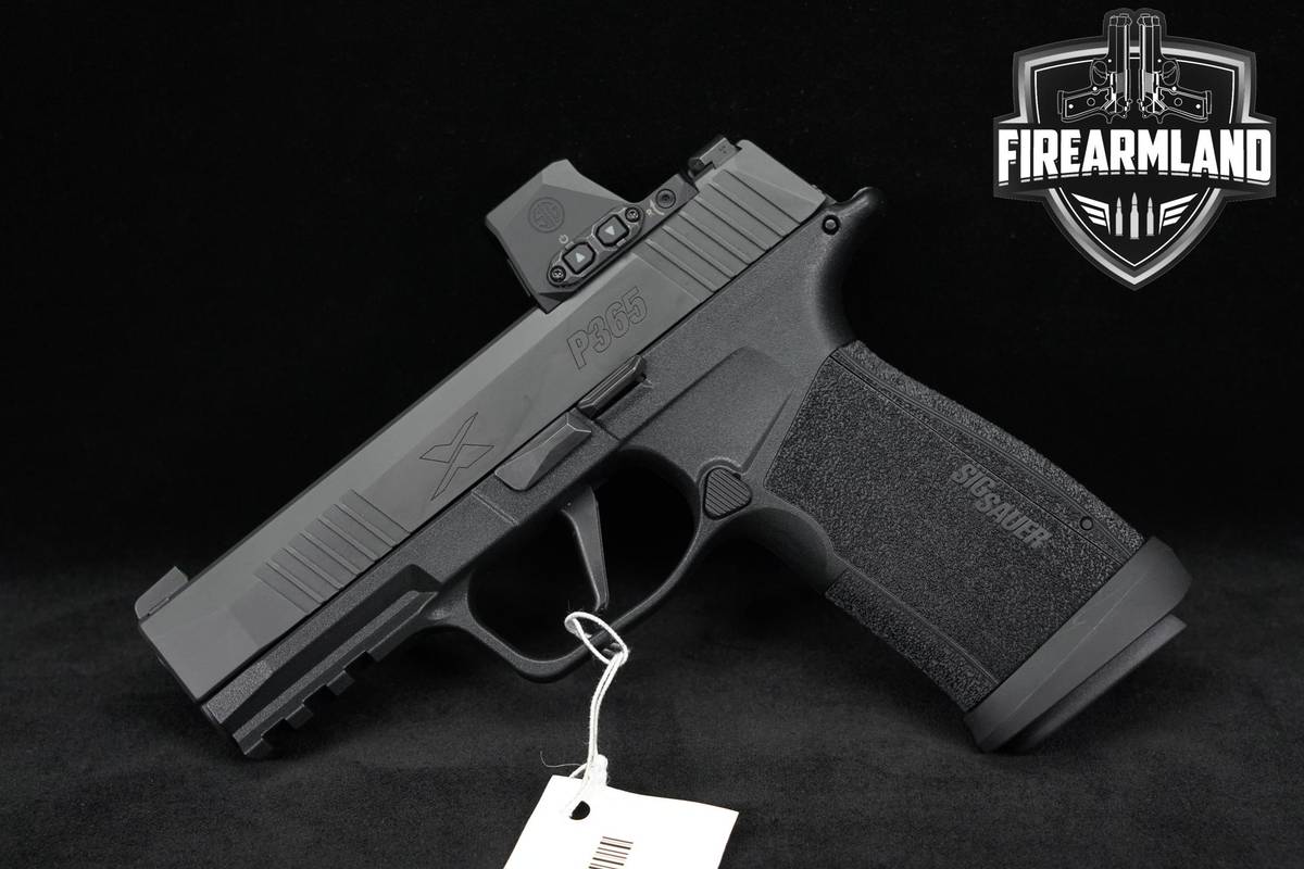 LNIB Sig Sauer P365-XMacro 9mm 3.7" P-365 Macro +3 MAGS, OG CASE & ROMEO-X