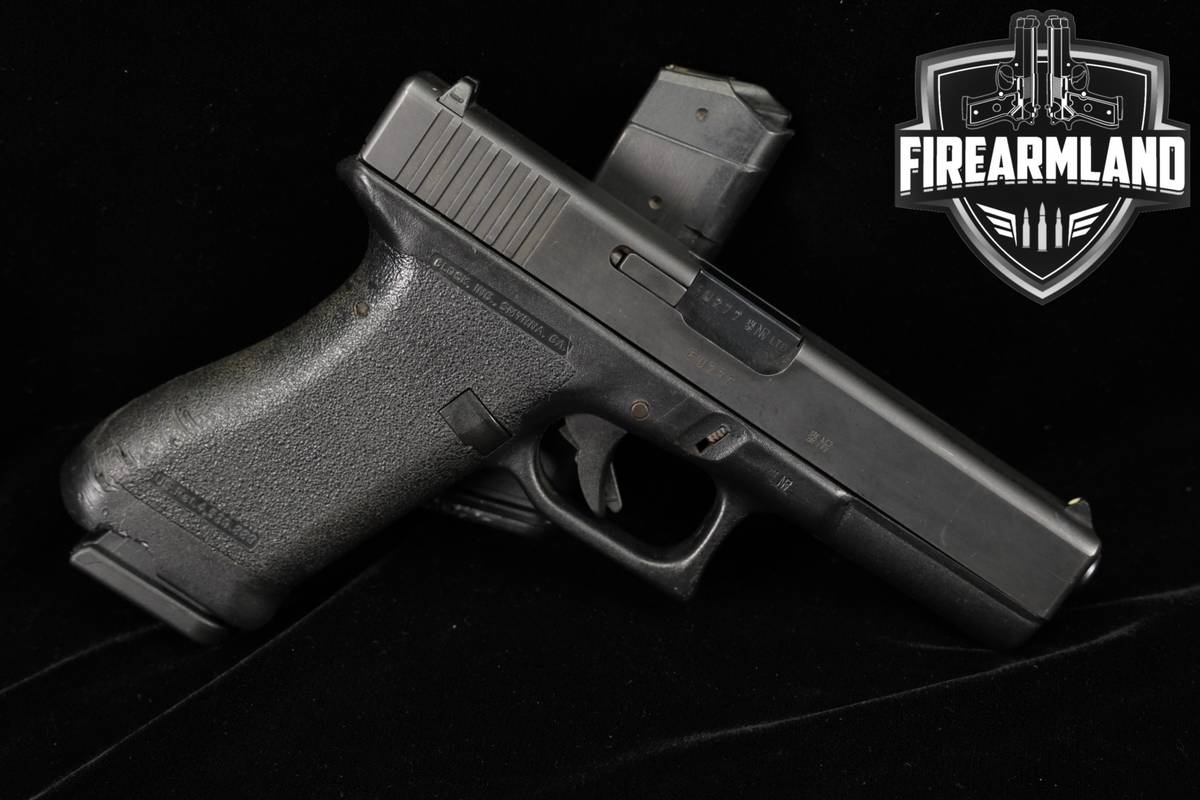 Glock 17 Gen2 G17 Gen 2 9mm 4.49 +TWO MAGS