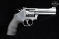 Smith & Wesson (S&W) Model 617-6 .22 LR Stainless in Very Good Condition Image 3