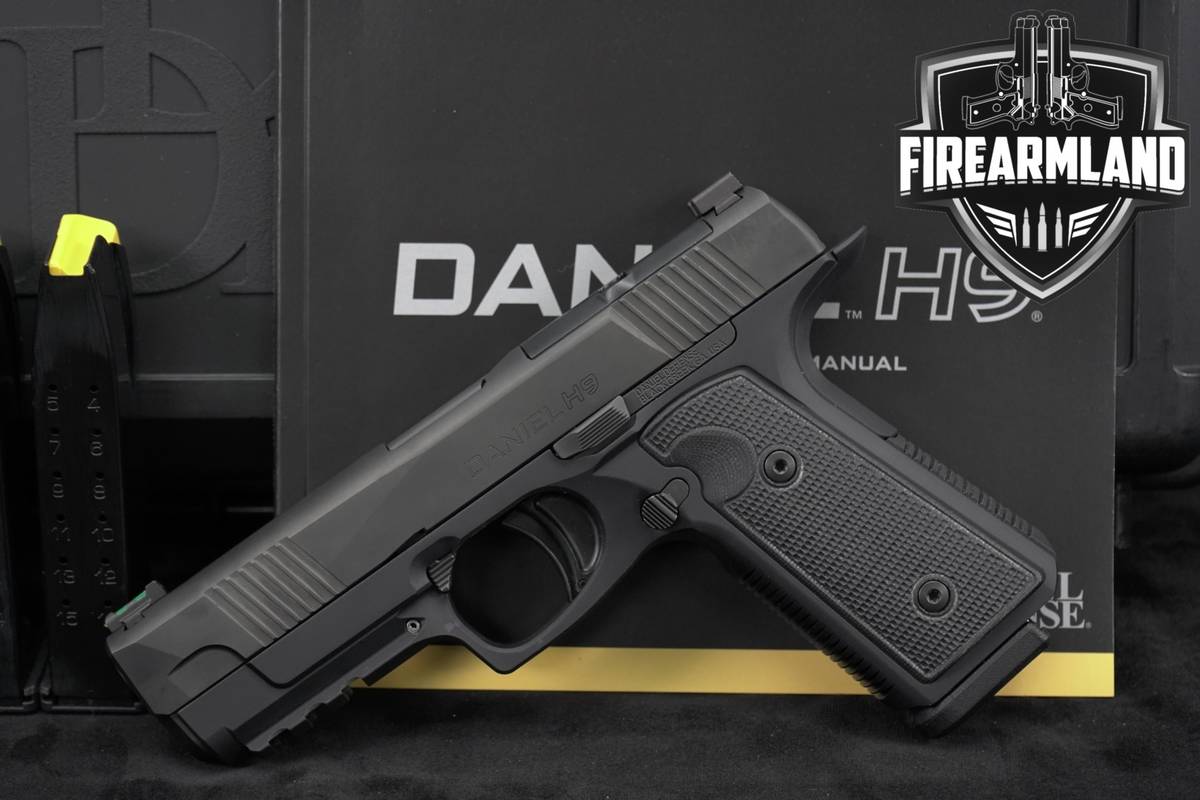 Daniel Defense H9 Compact 9mm 4.25" Stainless +3 MAGS & ORIG CASE