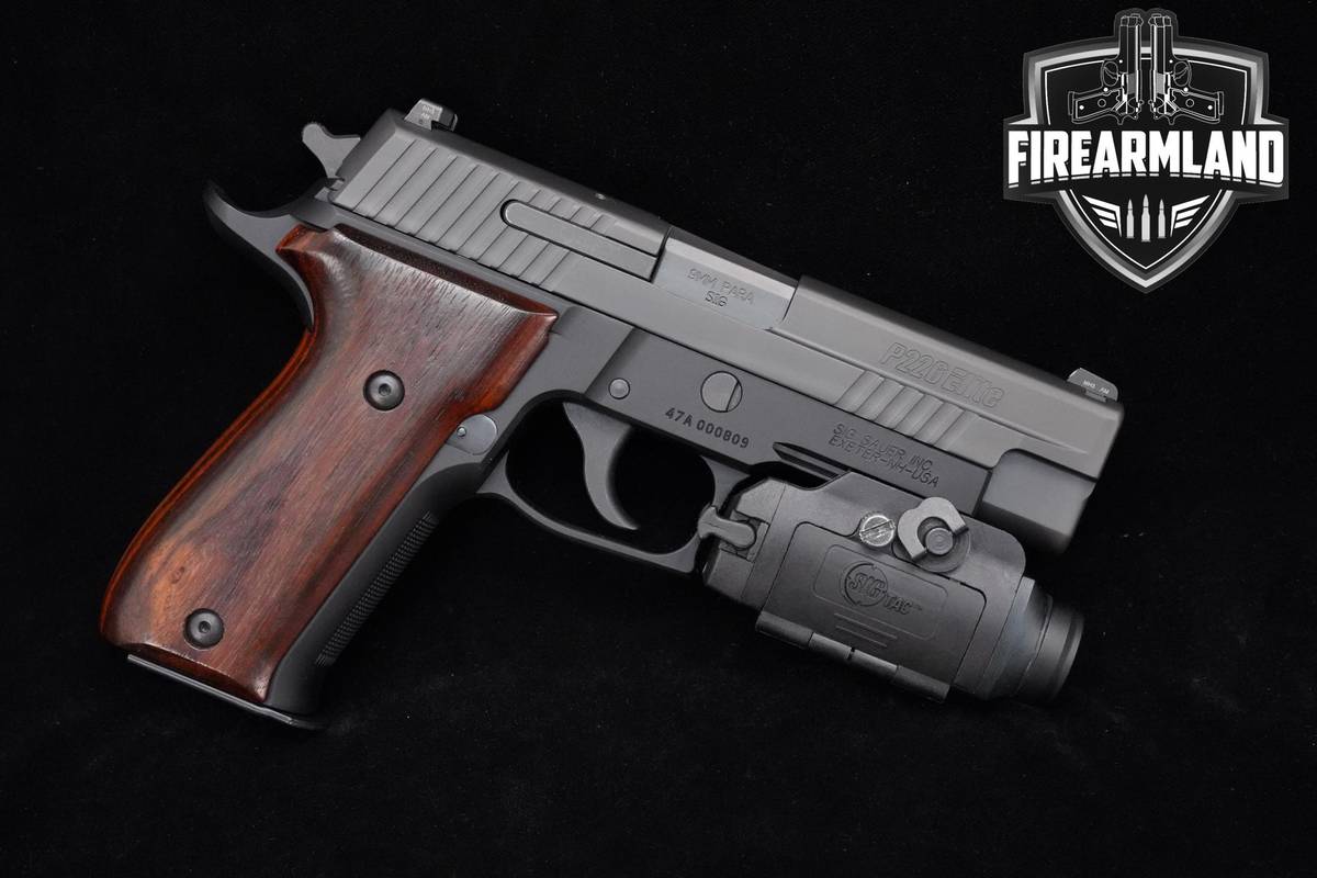Sig Sauer P226 Enhanced Elite 9mm 4.4" Nitron P226 P-226 + Sig Tac STL-900L