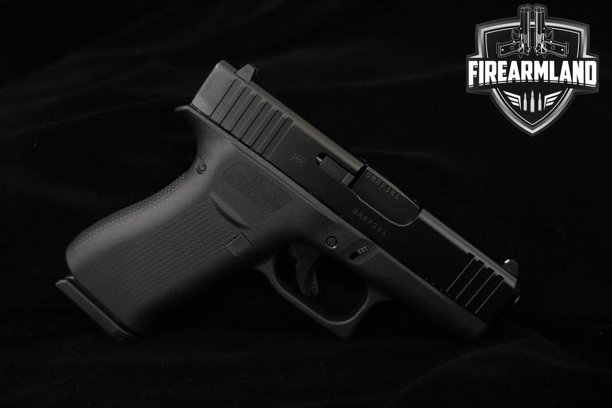 LIKE-NEW Glock 43X Slimline 9mm Glock 43-X +2 MAGS & HOLSTER