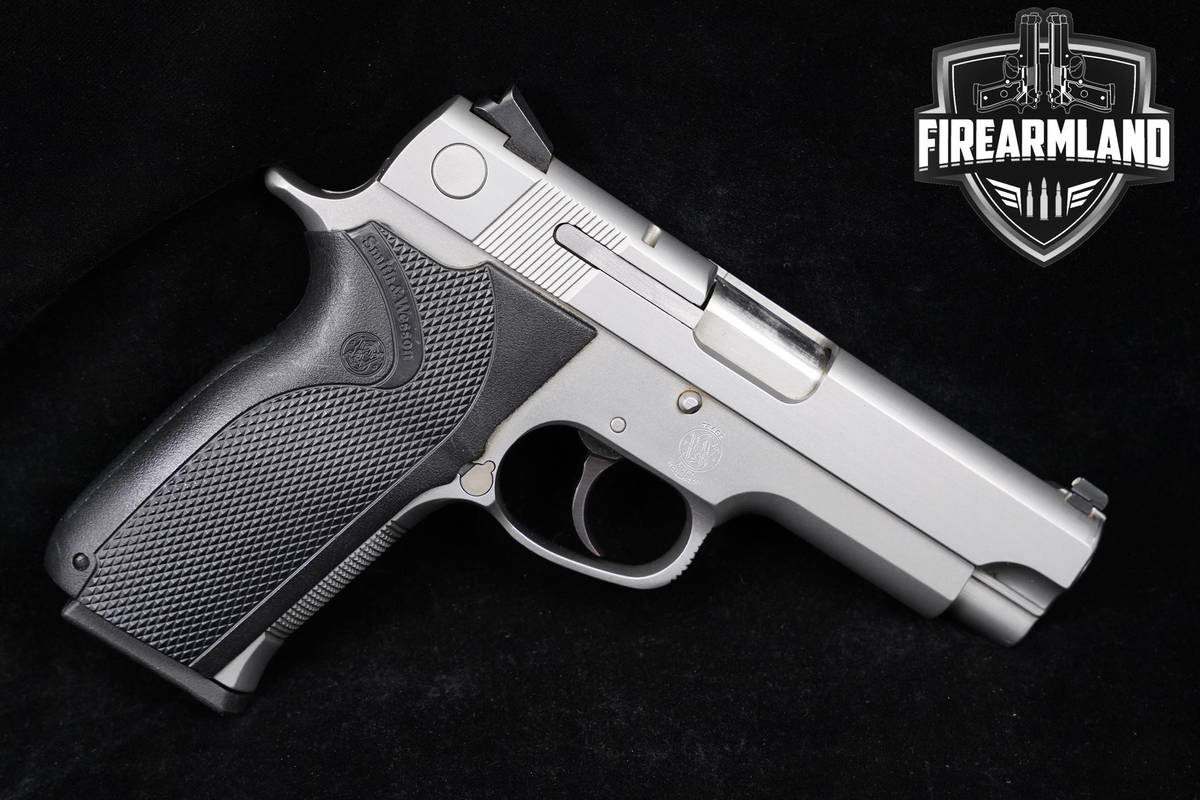 FBI! Smith & Wesson Model 1076 Third Generation 10mm 4.25" +4 MAGS