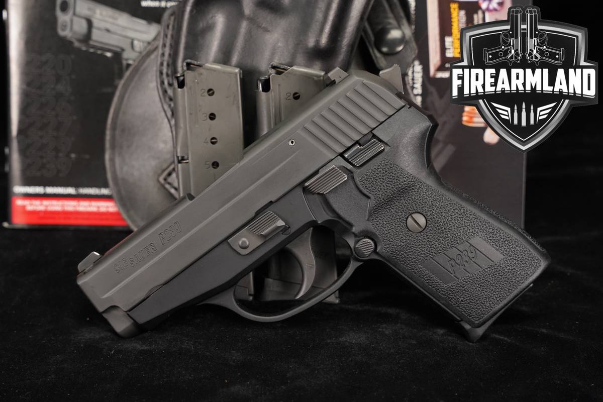 Sig Sauer P239 40 S&W 3.6 P 239 +3 MAGS & ORIG BOX