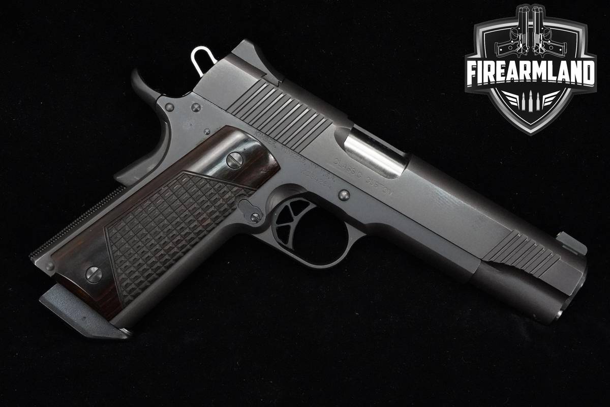 Kimber Classic Custom 45 ACP 1911 5" Classic-Custom 1911 +2 MAGS
