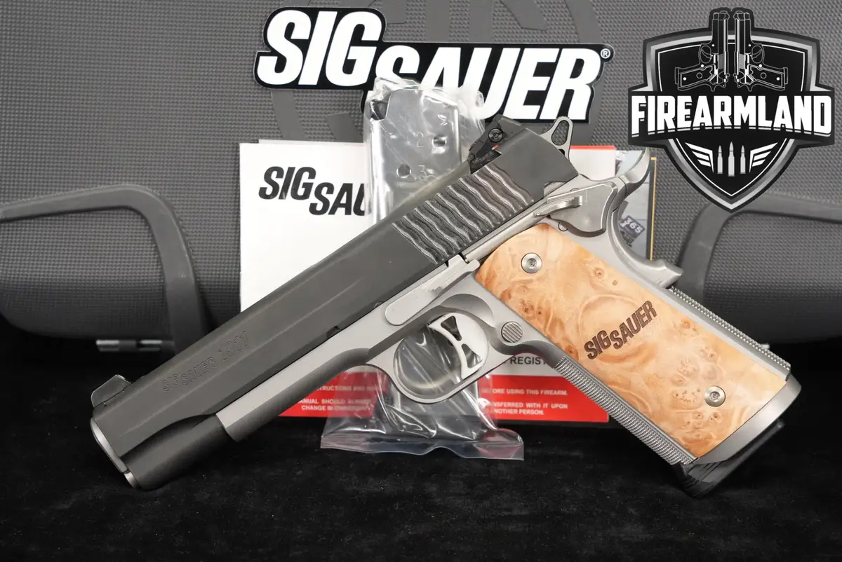 LIKE-NEW Sig Sauer 1911 STX 45 ACP 5" Black & Silver +2 MAGS, ORIG CASE