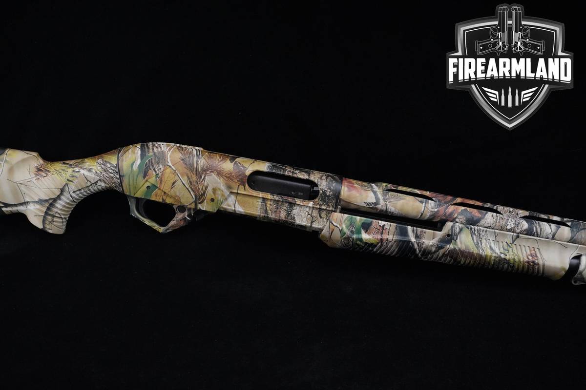 Benelli SuperNova Field 12-Gauge ComforTech 25.5" Realtree APG Camo Italian