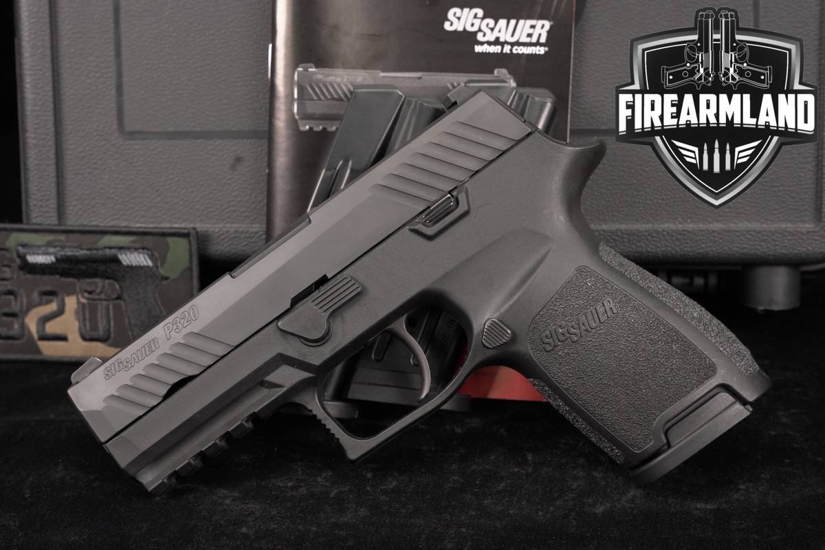 Sig Sauer P320 Compact 9mm 3.9" C P-320 +3 MAGS & ORIG CASE