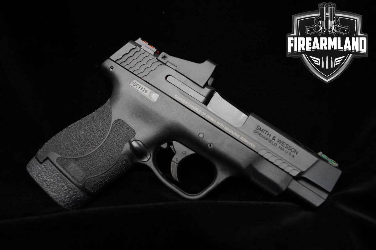 Smith & Wesson (S&W) M&P 9 Shield M2.0 Performance Center 4 S&W M&P9 +OPTIC