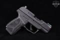 2021 Sturm Ruger Max-9 9mm Luger Black Oxide in Very Good Condition Image 3