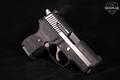 2012-2013 Sig Sauer P224 Equinox .40 S&W Two-Tone Equinox in Excellent Condition Image 2