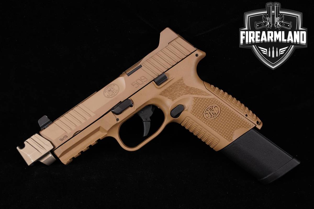 FN 509 Midsize Tactical 9mm FN509 509T +2 MAGS, SOFT CASE, & ORIG BOX