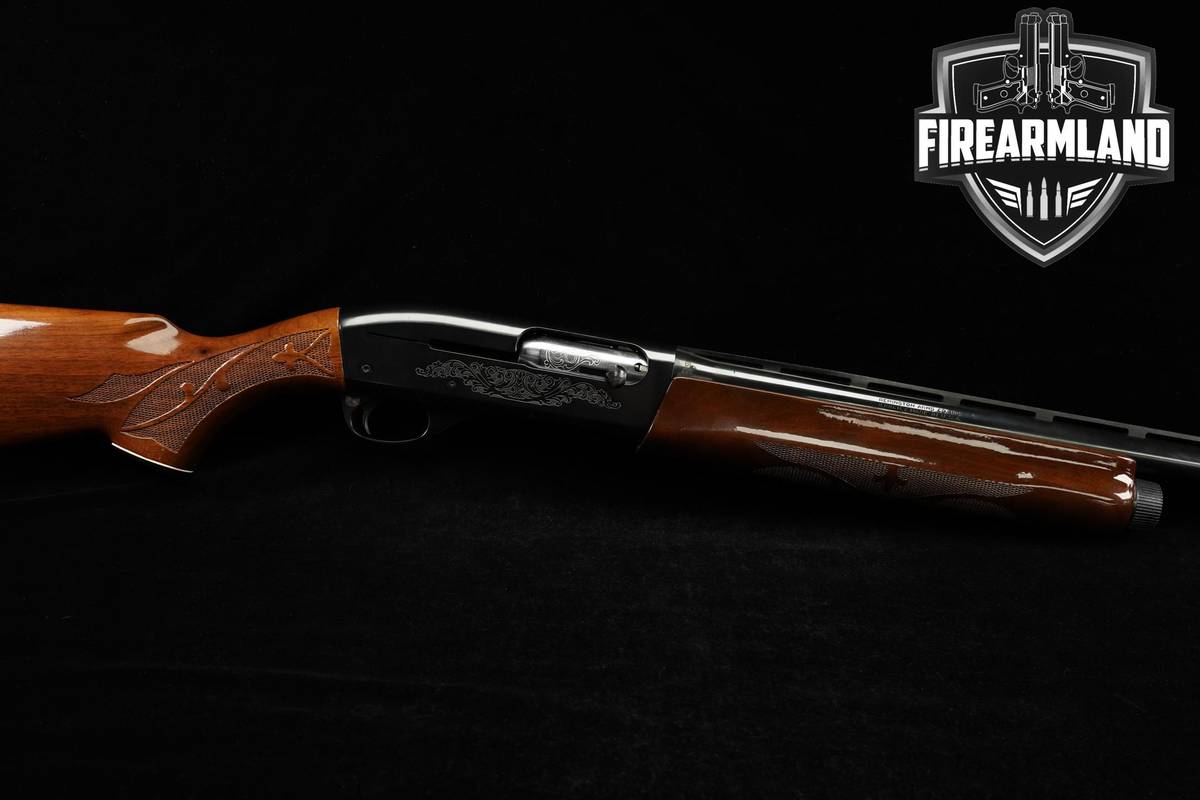 Remington Model 1100 Field Grade 12-Gauge 28" Blued Vent Rib & Walnut
