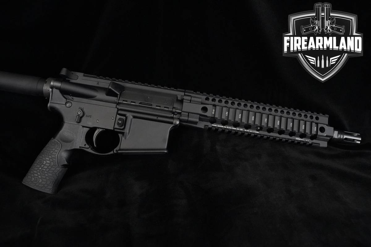 Daniel Defense DDM4 300 Blackout AR-15 AR15 AR DDM4 AR-15-AR15 AR ORIG CASE
