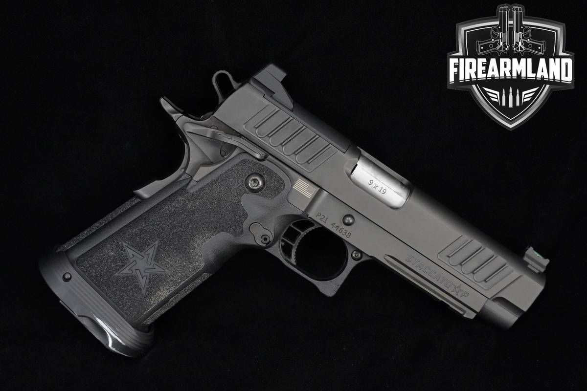 Staccato (STI) 2011 P 9mm 1911 4.4" 2011-P 1911 4MAGS, 3 Holsters & OG CASE