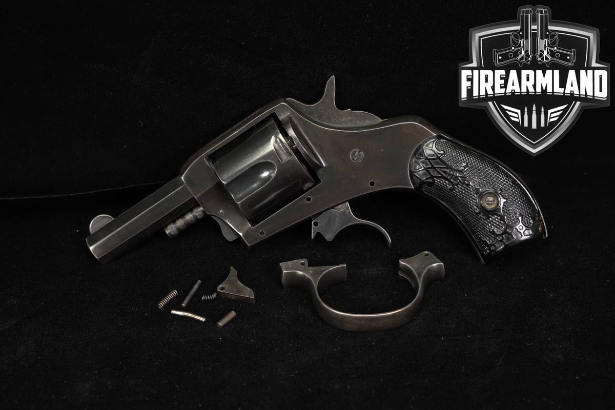 Harrington & Richardson The American Double Action First Model 38 S&W H&R