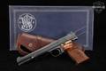1979-1980 Smith & Wesson (S&W) Model 41 .22 LR Polished Blued in Good Condition Image 2